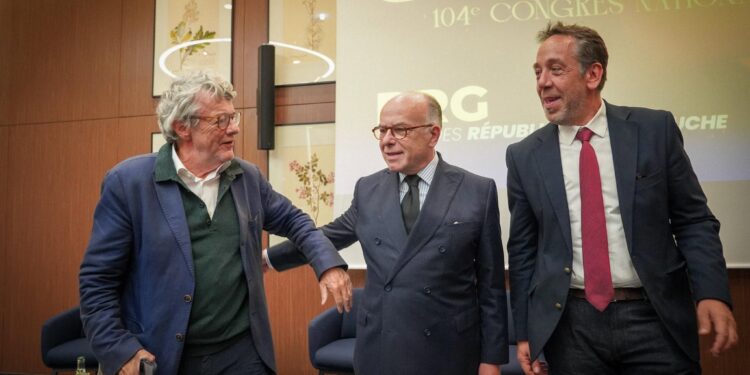 JL Borloo, B Cazeneuve et G Lacroix - 104e Congrès PRG 2026 © PRG